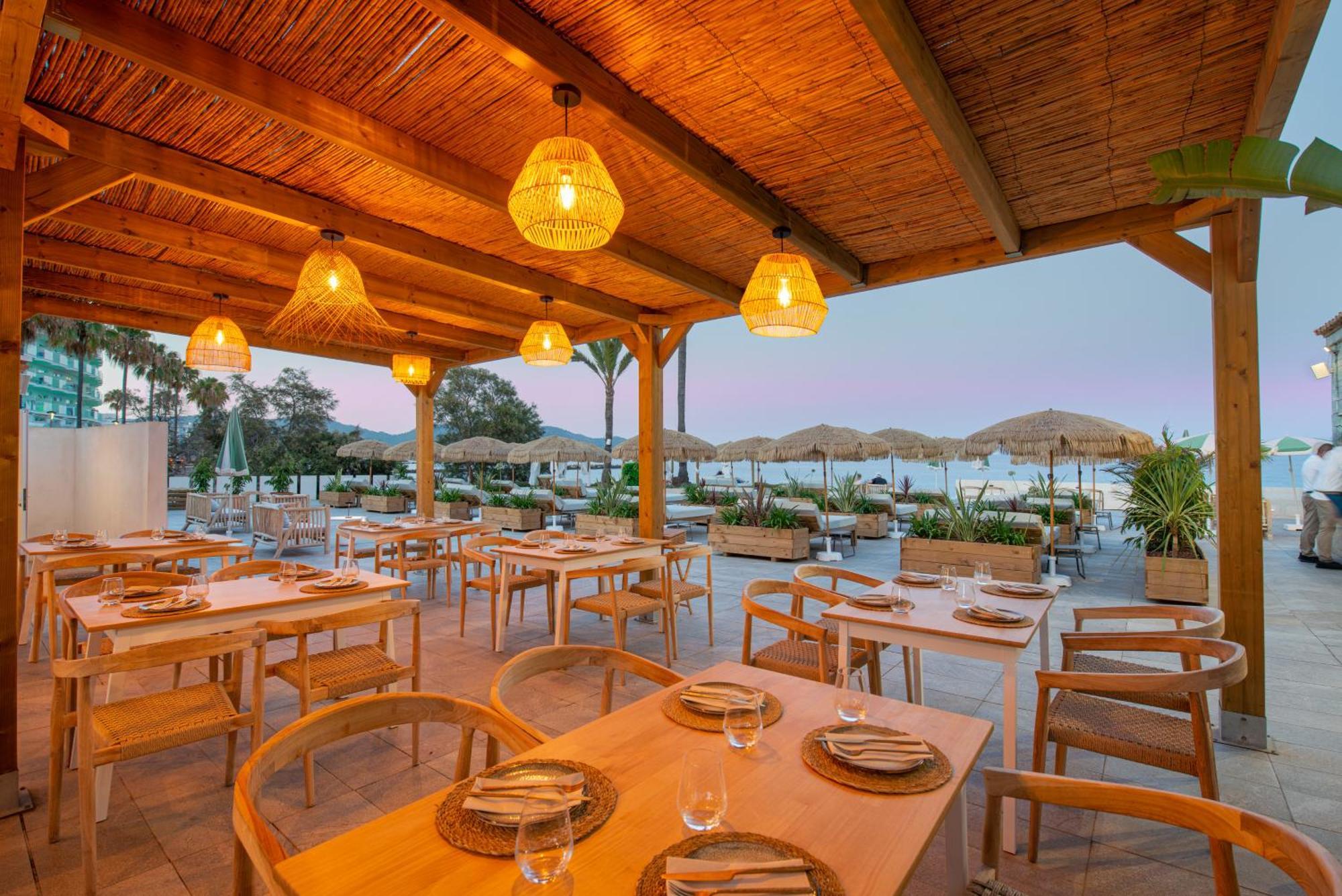 Hotel Atolon & Kaafu Beach Club Cala Bona  Buitenkant foto